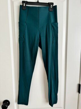 Offline by Aerie Real Me Hi-Rise 7/8 Leggings with pockets